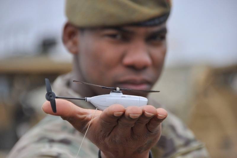 Армия США приступит к созданию армии информационных мини-дронов