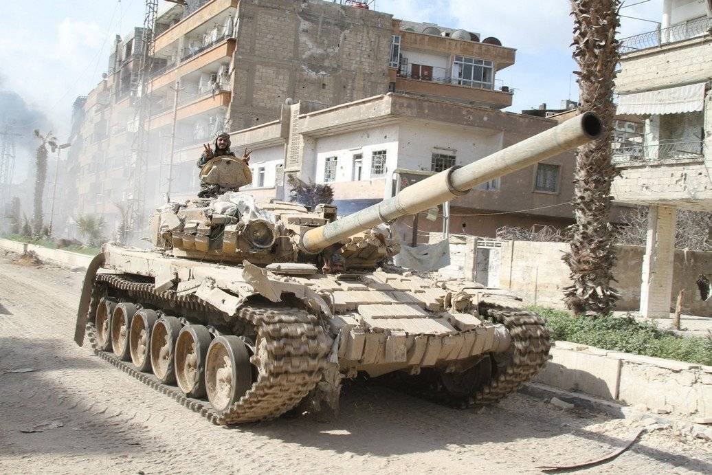 Бронетанковый кулак на юге Дамаска: элита САА идет в новую атаку на ИГ