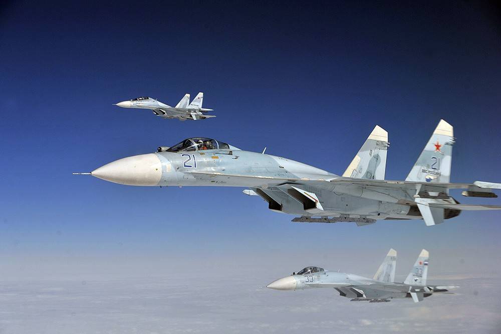 Российские Су-27 поучаствовали в воздушных боях в небе над Балтикой
