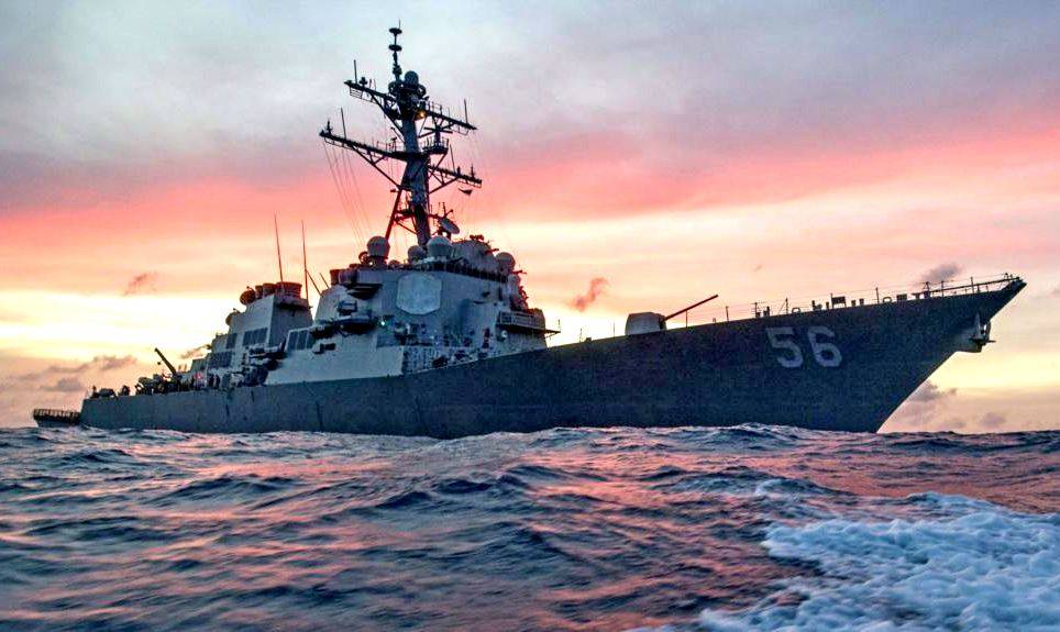 Особенность русской «Кухни»: Эсминцы ВМС США пойдут на корм рыбам