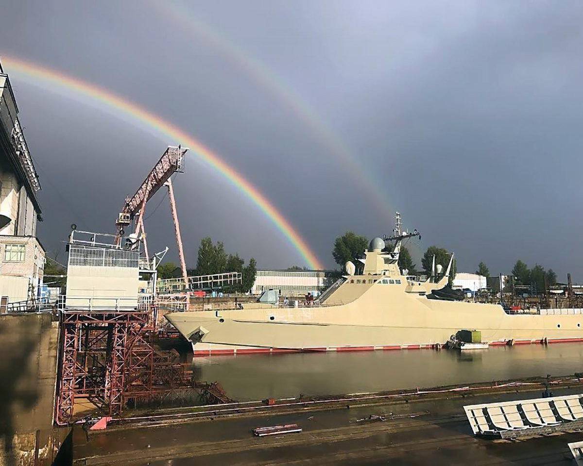 «Василий Быков»: корвет нового поколения «засветился» в море