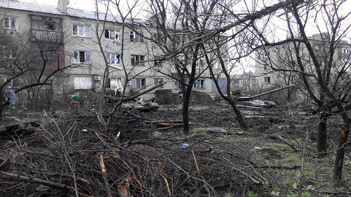 Силовики АТО прячут свою технику в жилых кварталах городов Донбасса