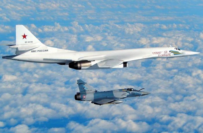 Россия отправила боевые самолеты к США по забытому маршруту