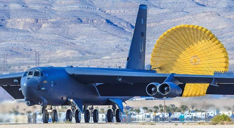Вековая крепость: почему B-52 прослужит ещё сто лет