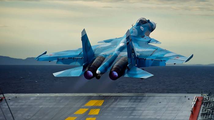 От Су-57 до «морского истребителя»: ОДК готова усилить палубную авиацию РФ