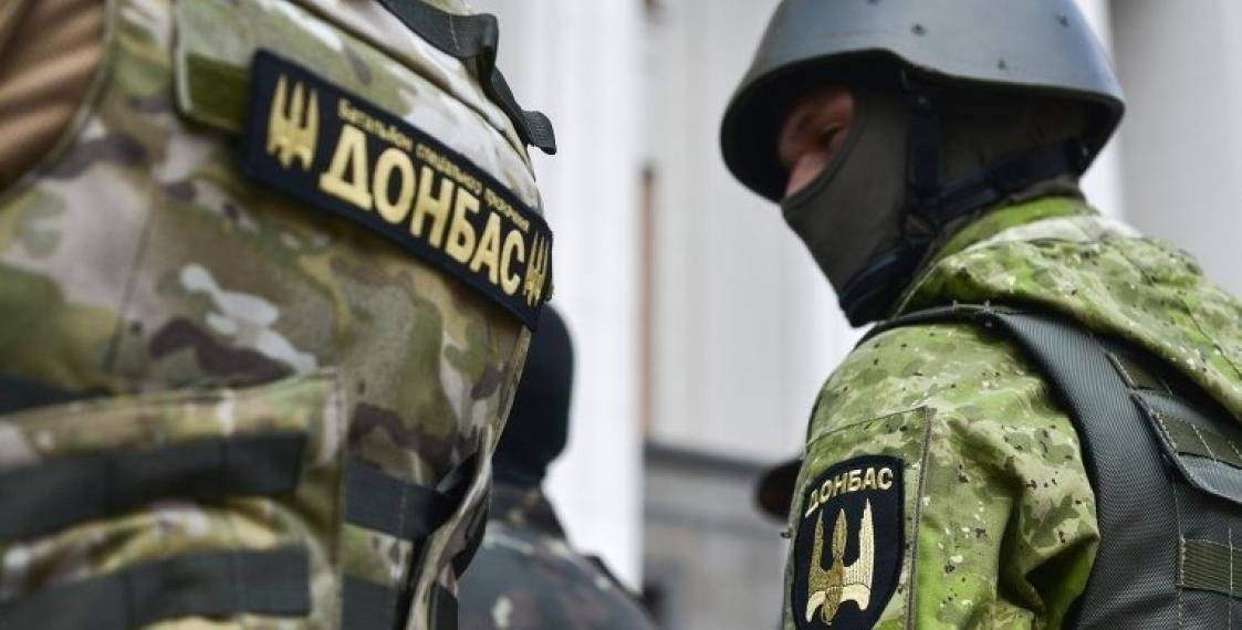 Украинские националисты воюют не только с ополчением, но и сами с собой