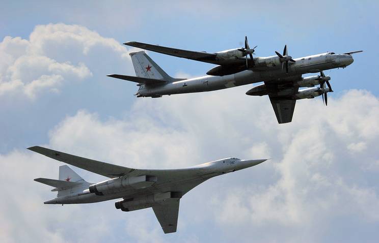Арабские СМИ: Ту-160 и Ту-95 улетели с базы в РФ в неизвестном направлении