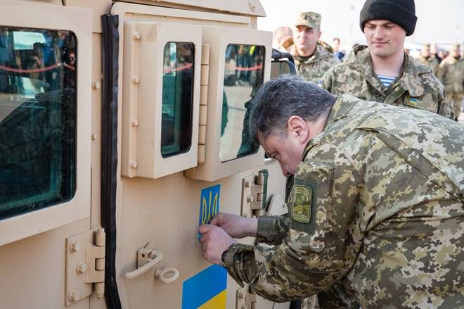 HMMWV непривычен для украинских солдат, им УАЗ требуется