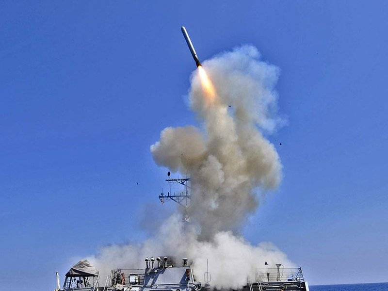 Минобороны США показало запуск ракет по Сирии с крейсера USS Monterey