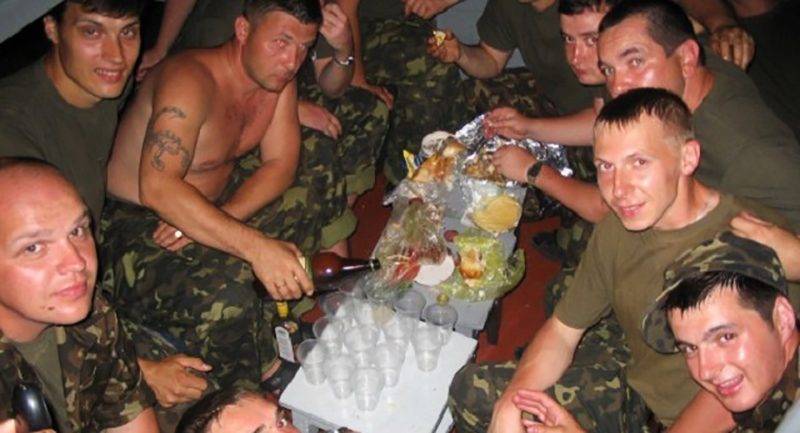 Пьяные бойцы ВСУ подожгли собственный блиндаж на Донбассе – есть погибшие