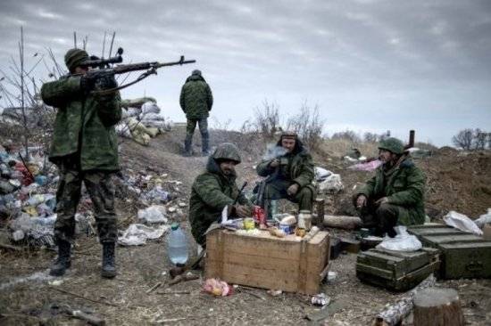 Пьяные воины ВСУ в Донбассе подводят Украину под Гаагский суд