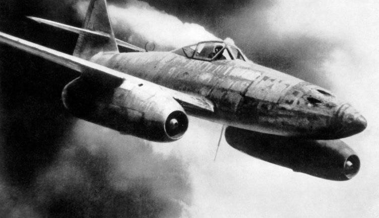 Первый сбитый реактивный самолет немцев