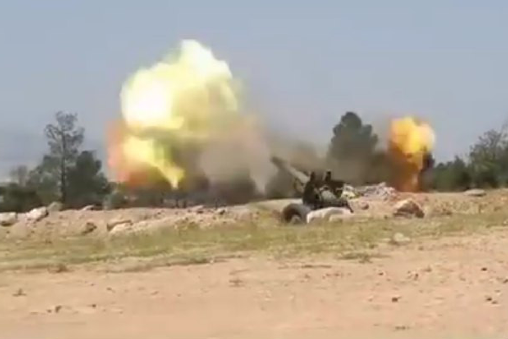 Легендарные орудия Великой Отечественной МЛ-20 громят боевиков в Сирии