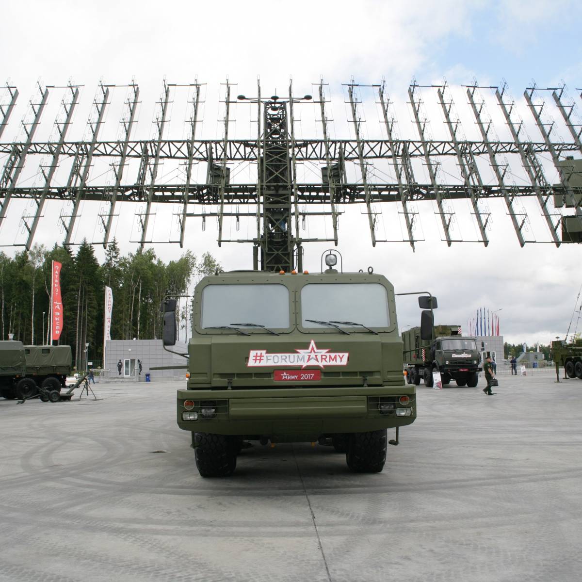Радиолокационная станция "Небо-М" поступила на вооружение войск в Поволжье