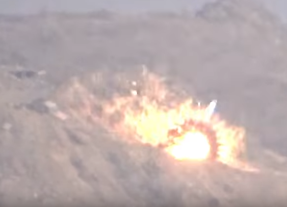 Удар повстанцев у военной базы СА: уничтожение «Абрамса» попало на видео