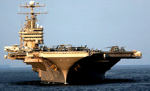 Прибывшая авианосная группа ВМС США начала наносить удары по Сирии