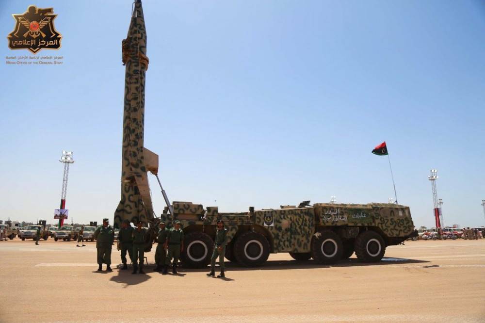 Ракетное наследство Каддафи: комплекс "Скад" замечен в Ливии