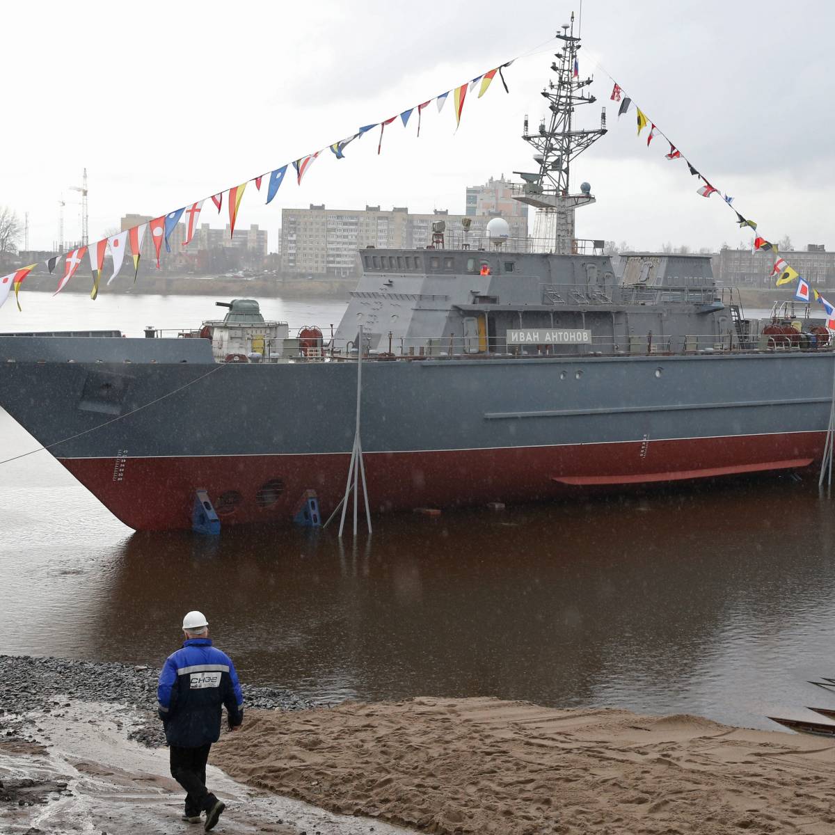 ОСК до конца 2018 года передаст ВМФ шесть новых кораблей