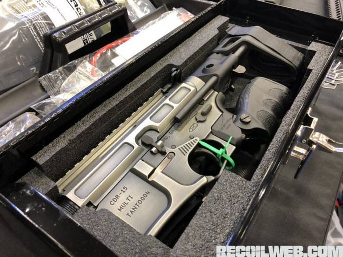 Tanto's Toolbox: AR-подобный складной пистолет, который помещается в ящик