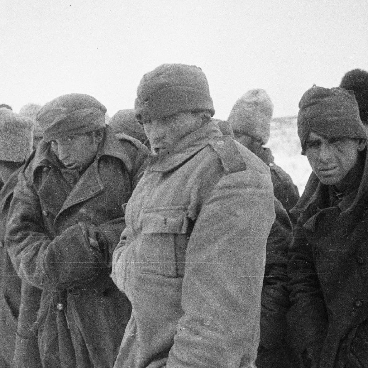 Как командование РККА старалось плененных врагов спасти