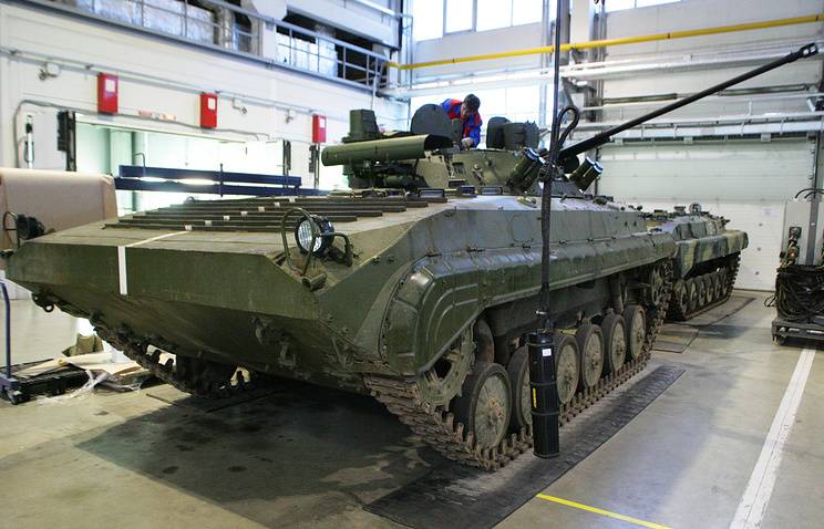 Военные в Сибири получили первые БМП-2М с модулем «Бережок»‍