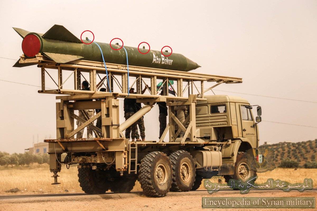 Угрожают ли они базе Хмейним дальнобойные ракеты боевиков?