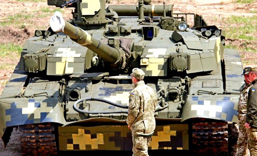 Украинский танк порвали за секунды