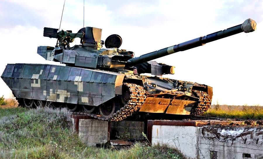 Украинские военные сняли на видео позор танков Т-84У «Оплот»