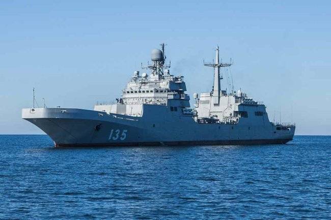 Большой десантный корабль "Иван Грен" принят в состав ВМФ России