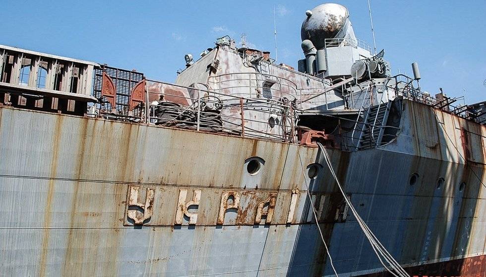 Флот Украины загнивает в портах, морская пехота действует на суше