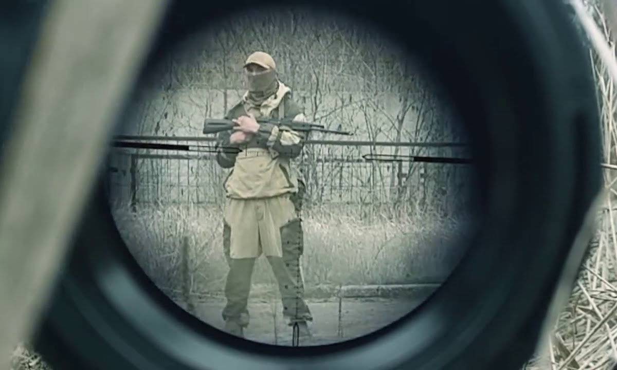 ВСУ опубликовали в Сети видео убийства снайпером ополченца Донбасса