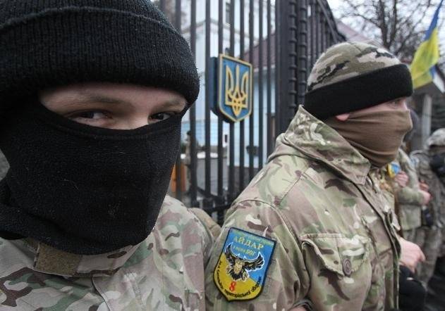 «Айдар» готовит обстрел иностранных дипломатов на Донбассе