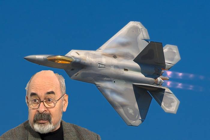 Для России у США не хватит и тысячи «Рапторов»: Литовкин о недостатках F-22