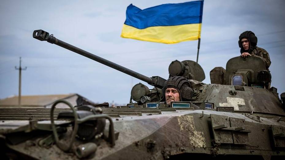ВСУ открыли массированный обстрел по Донбассу в канун "хлебного перемирия"