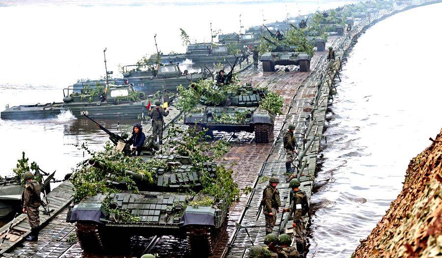 Путин присвоил частям армии России имена украинских городов