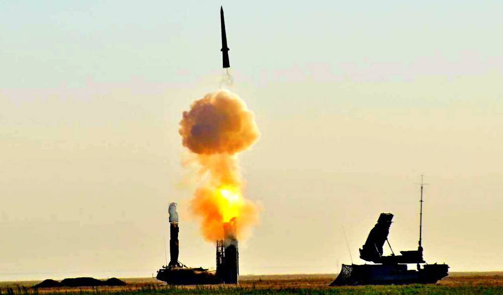 Сверхдальнобойная ракета 40Н6Е: спутники США оказались под ударом