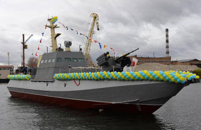 Четыре катера на 13 адмиралов: Украина собралась строить Азовскую военную базу