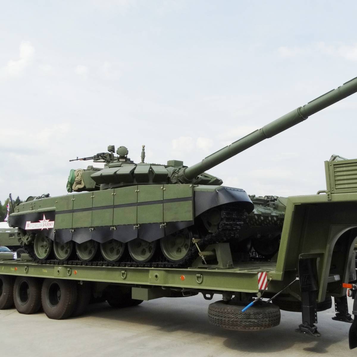 200 единиц современного вооружения и военной техники поступили в ЦВО