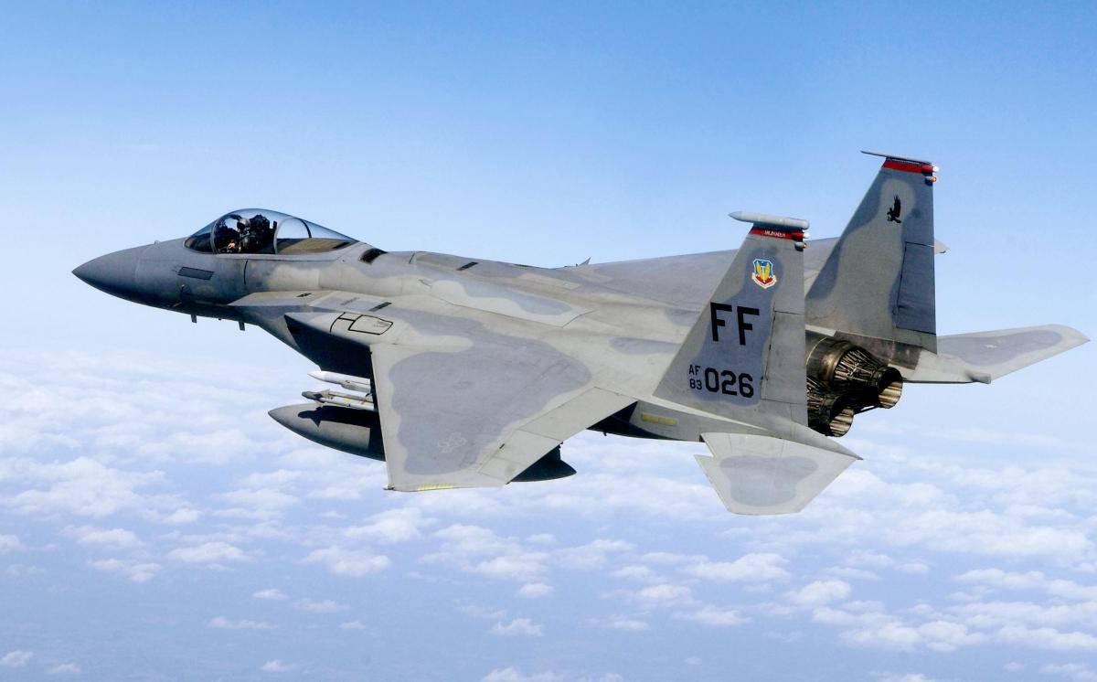«Оруженосец» истребителей 5-го поколения: F-15 Eagle в новой модификации