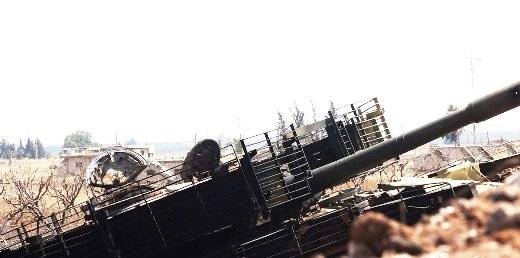 В Сирии у "танкового спецназа" уничтожили еще один сверхзащищенный Т-72