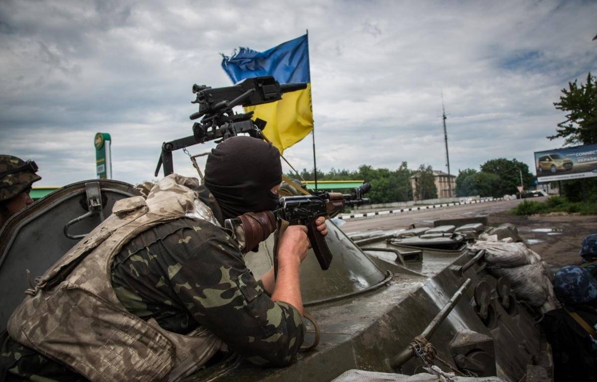 Столкновения ВСУ и националистов на Донбассе