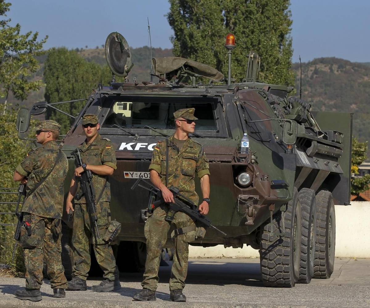 КФОР в срочном порядке стягивает силы в северной части Косово