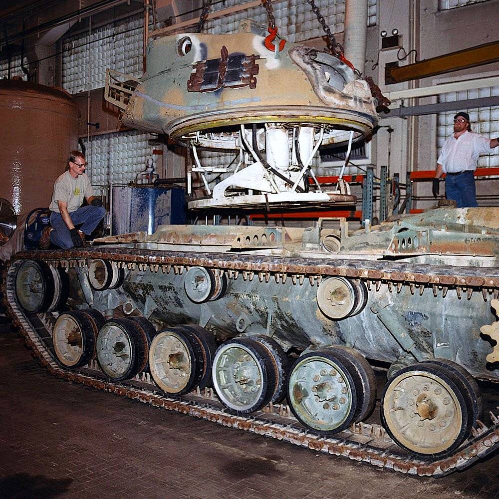 Из М48 в БМП-3: зачем американцы переделали свои танки в бронемашины РФ