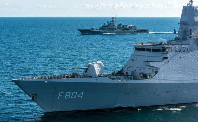 Помоет ли НАТО сапоги в Азовском море?