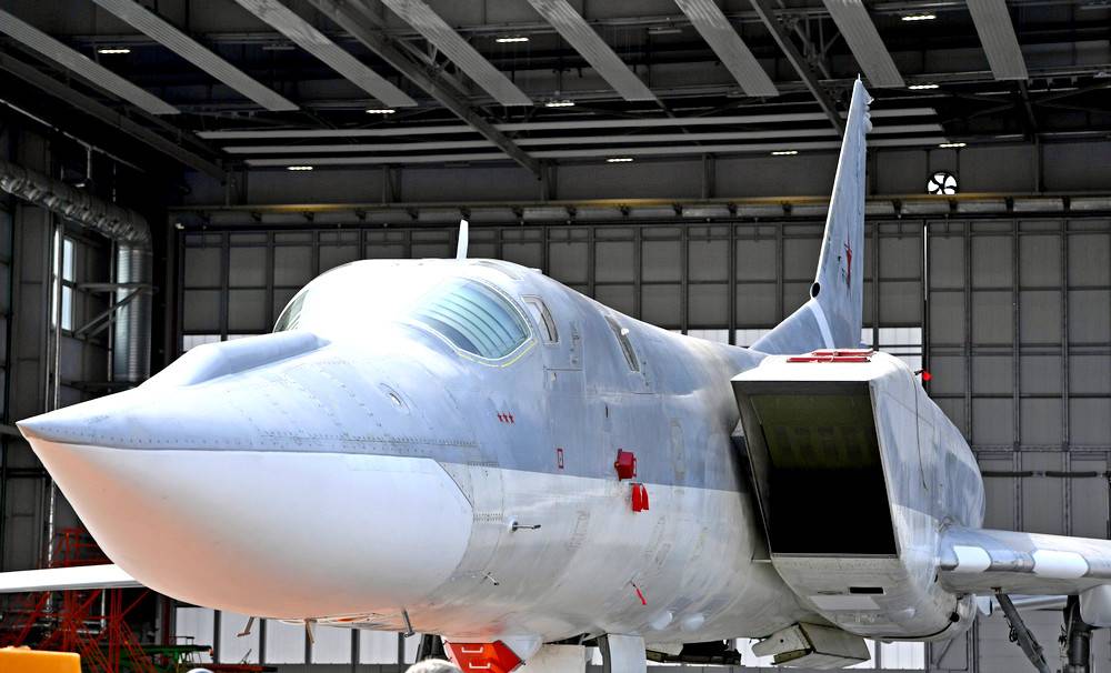 Универсальный палач: первый Ту-22М3М готов топить авианосцы