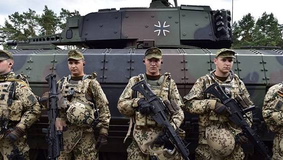 Бундесвер направит 8 тысяч солдат и 100 танков на крупные маневры НАТО
