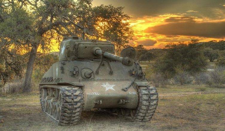Танк Шерман (M4 Sherman)