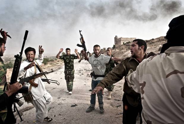 Крупное восстание в Идлибе: сирийцы берутся за оружие, боевики несут потери