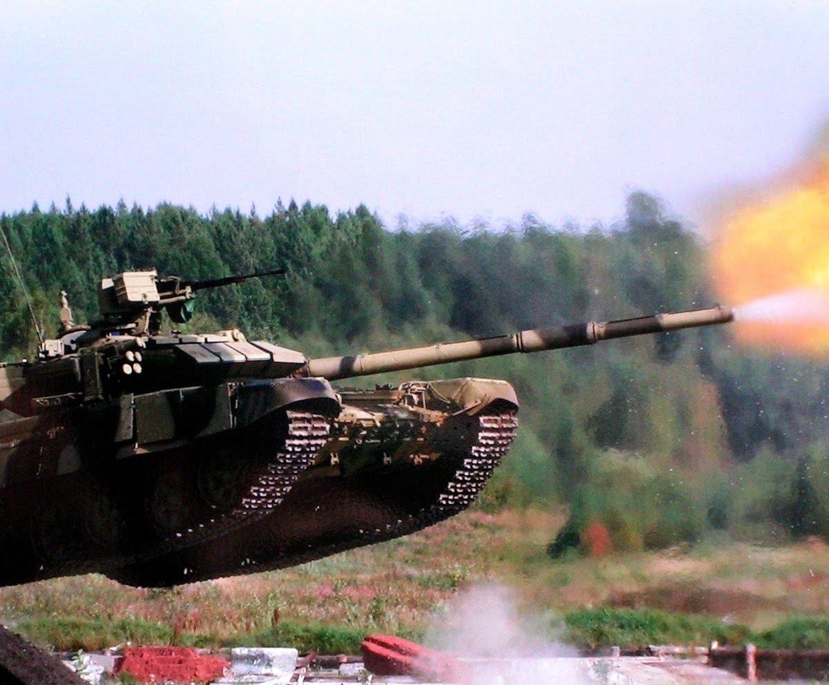 Усиленный 125-мм выстрел для Т-72 и Т-90: в планах РФ создать новый снаряд