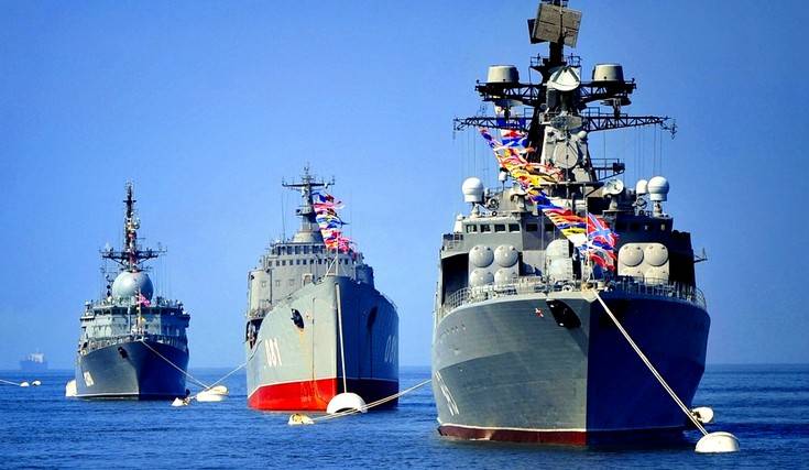 Россия подогнала к Сирии целую эскадру боевых кораблей